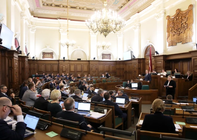 Saeima aizliedz dabasgāzes piegādes no Krievijas no 2023. gada