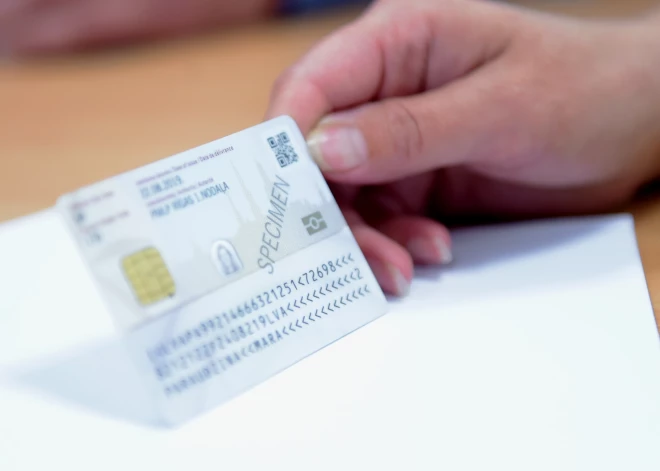 Министр дал совет, как быстрее получить документ в Управлении по делам гражданства и миграции