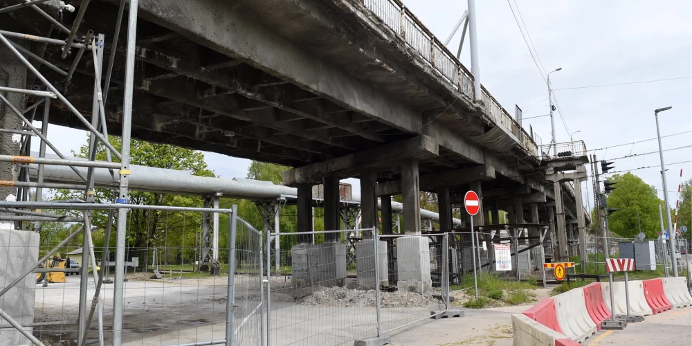 Из-за строительства Брасского моста закрывается 11-й трамвайный маршрут в Риге
