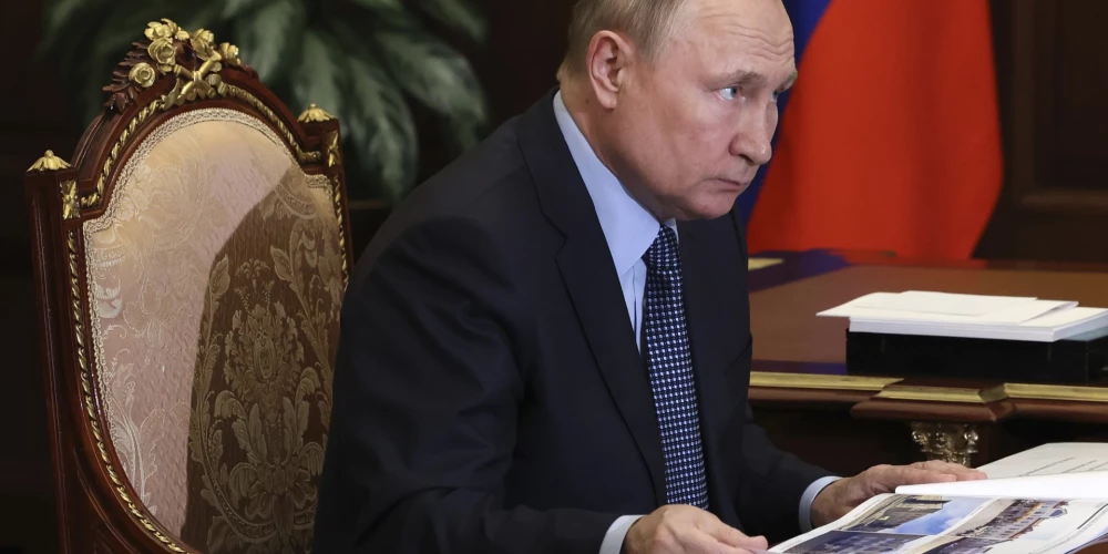 Putins piešķir plašas pilnvaras vienam no saviem ministriem