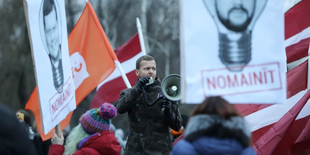 Par stabilu Latviju bez Eiropas Savienības. Saeimas vēlēšanas gaidot: dīvainais "Stabilitātei" piedāvājums