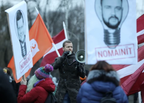 Līdz šim “Stabilitātei” skaļākās aktivitātes bija protestēt pret visu un pret visiem.