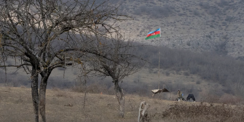 Armēnija līdz septembrim izvedīs karavīrus no Kalnu Karabahas