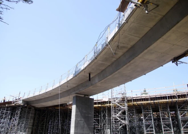 Затраты на строительство моста в Саркандаугаве выросли на 1,1 млн евро