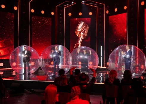 VIDEO TIEŠRAIDE: "Zelta mikrofona" laureātu koncerta aizkulises