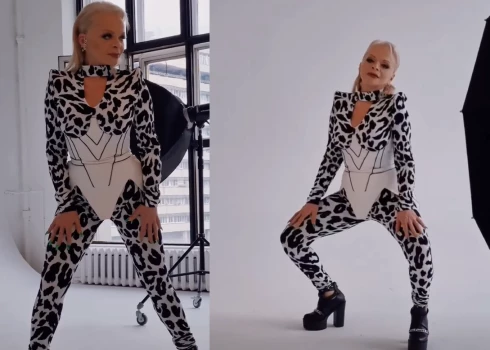 Лариса Долина 