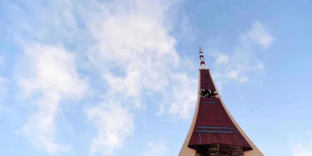 Rīgas radio un televīzijas tornis Zaķusalā.
