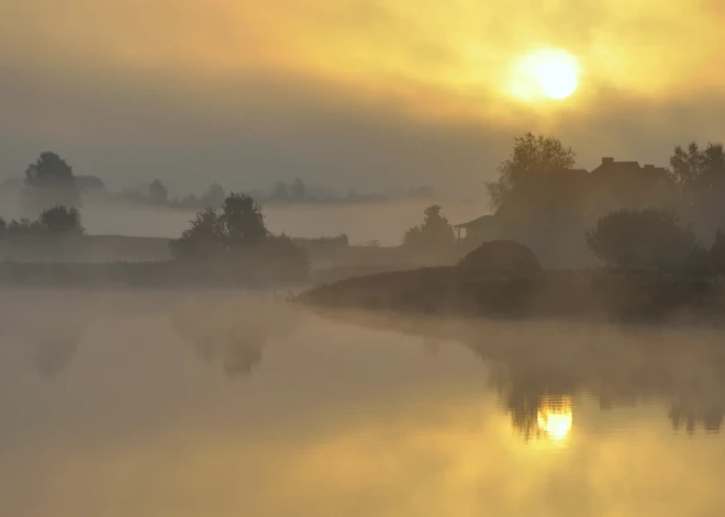 Dažviet Kurzemē gaisa temperatūra saullēktā pazeminājusies līdz sešiem grādiem