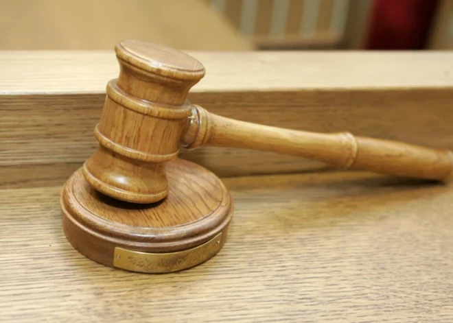 Латвия и США не могут решить, где судить мошенника с криптовалютами