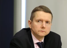 "Latvijas valsts mežu" valdes priekšsēdētāja amatā iecelts FKTK bijušais vadītājs Pēters Putniņš