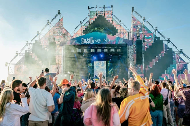 "Summer Sound" ir viens no lielākajiem pludmales festivāliem Baltijā.