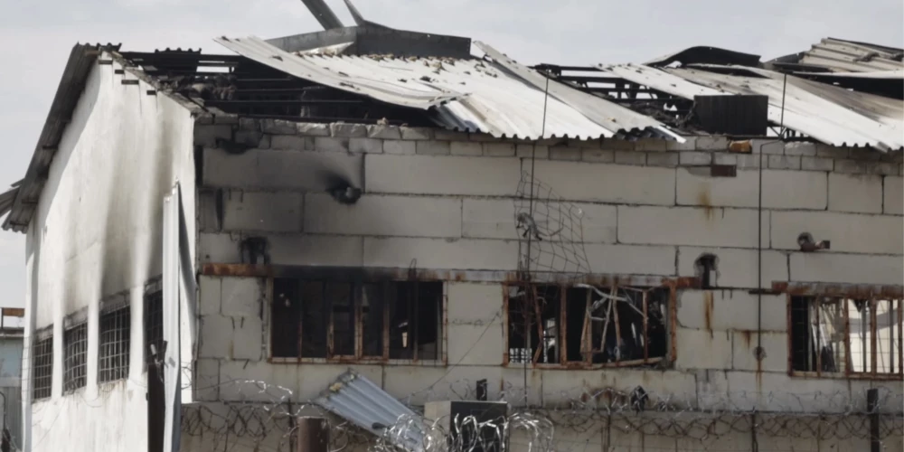 TEKSTA TIEŠRAIDE. Krievijas iebrukums Ukrainā; aicina steidzami evakuēties no Donbasa
