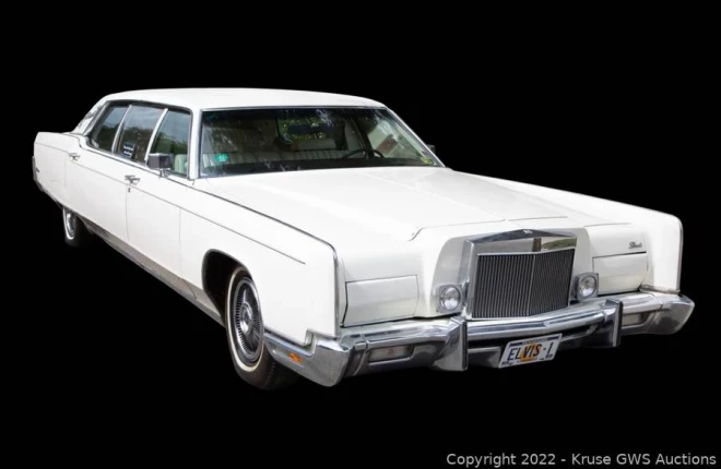 Автомобиль Элвиса Lincoln Continental “Last” Limo 1973 года