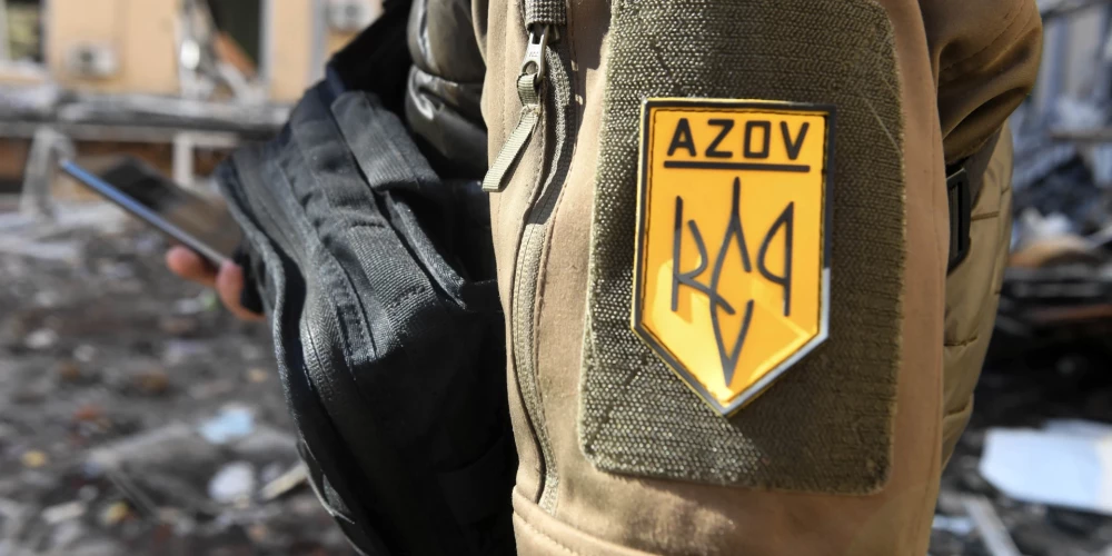 Krievija pasludina Ukrainas īpašo uzdevumu vienību "Azov" par "teroristisku" organizāciju