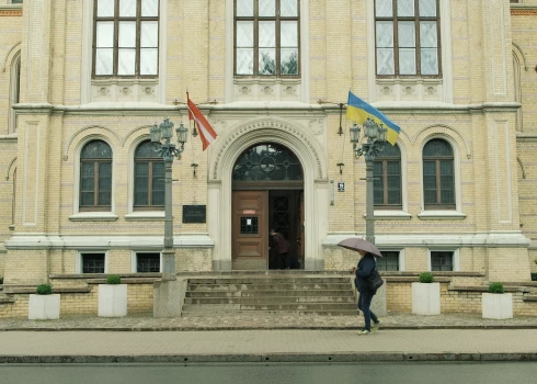 VIDEO: Ukrainas bēgļiem iespēja Latvijas Universitātē studēt bez maksas