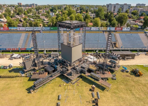 FOTO: tā Daugavpilī gatavojas vērienīgajam "Prāta vētras" koncertam