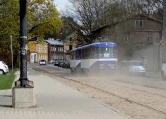 Uz laiku saīsināts 5. tramvaja maršruts, trūkstošo posmu daļēji aizstājot ar autobusu