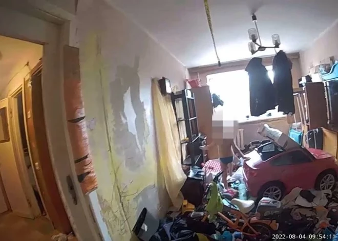 Не ели с прошлого дня: в Кенгарагсе полиция изъяла у семьи детей, живших в антисанитарии