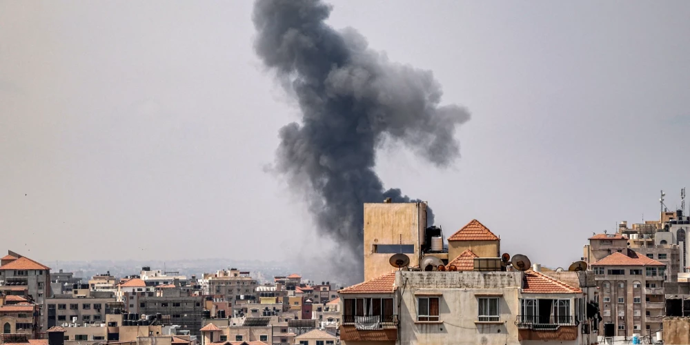 Izraēlas armija turpina operāciju pret kaujiniekiem Gazas joslā