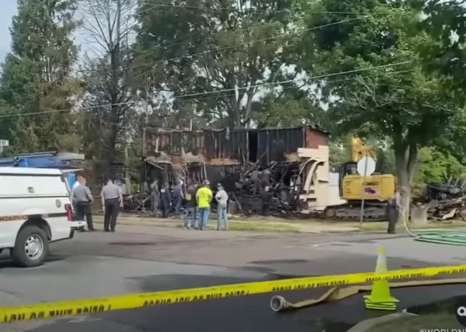 В США пожарный не смог потушить дом, в котором находилась его семья: погибли дети и внуки