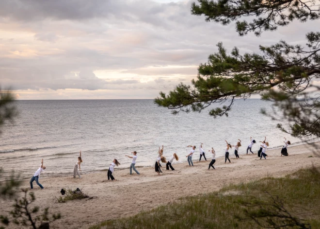 Līdz šim nebijušā akcijā tiks izdejots Baltijas jūras krasts