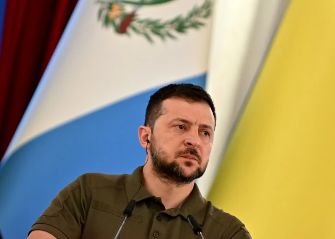 Zelenskis: karš sākās Krimā un tam tur jābeidzas