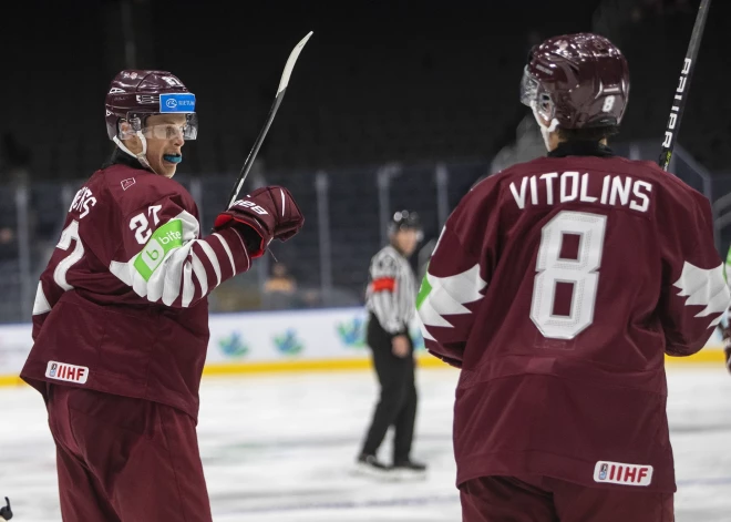 Latvijas U-20 izlase pasaules čempionāta pirmajā mačā zaudē Somijai