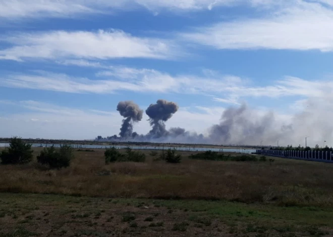 Militārais eksperts: maz ticams, ka Krievija vainos Ukrainu aviācijas bāzes apšaudē Krimā