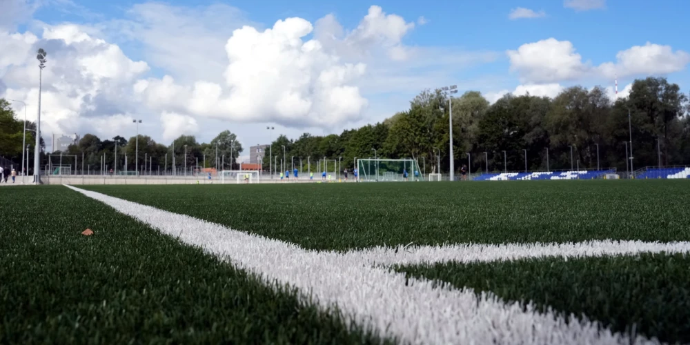 Jaunatklātais Baltijā lielākais privātā futbola sporta komplekss "LNK Sporta Parks".
