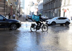 На участке улицы Лачплеша в Риге на две недели ограничат движение