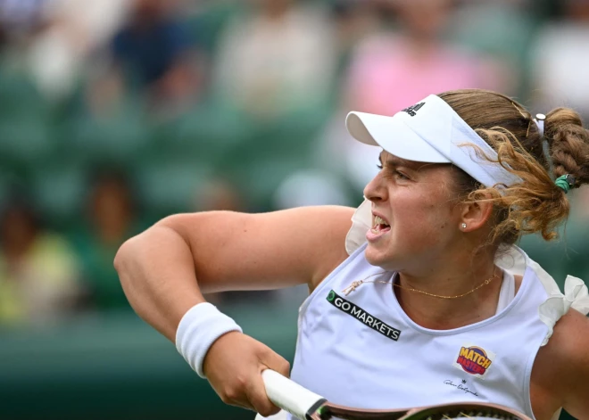 Ostapenko zaudē Toronto "WTA 1000" sērijas turnīra otrās kārtas mačā