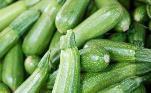 Универсальный овощ кабачок: находка для худеющих и женщин