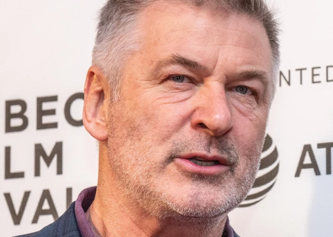 ФБР: Алек Болдуин нажал на курок во время инцидента на съемках фильма "Ржавчина"