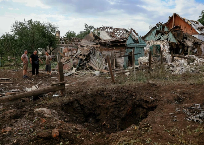 Podoļaks: Krievijas armija Ukrainā 73 reižu vairāk trāpījusi civiliem objektiem nekā militāriem objektiem