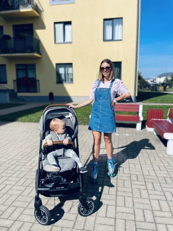 "Mocījos ar vainas apziņu, bet visvairāk satraucos, ko par lēmumu nolīgt aukli teiks mana mamma," atklāta ir Marta.