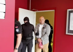 Tiesa patur apcietinājumā bijušo Rīgas domnieku Pankratovu, kuru apsūdz par darbībām Krievijas interesēs