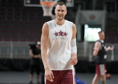 Latvijas izlases rindās laukumā plāno doties arī mūsu lielākā basketbola zvaigzne Kristaps Porziņģis.