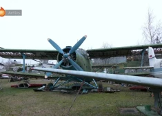 "Пришлось продать самолет": владелец легендарного музея авиации надеется, что ему не придется переезжать еще раз