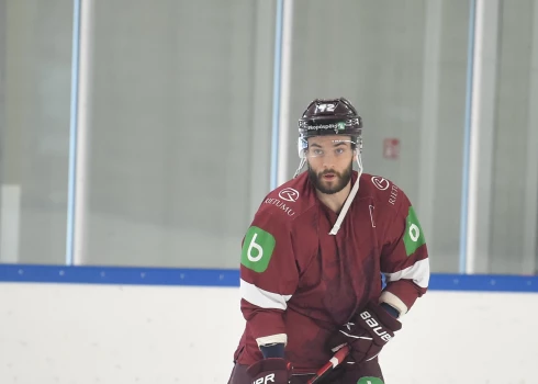 Hokejists Jaks turpinās karjeru Čehijas ekstralīgas komandā Litvīnovas "Verva"