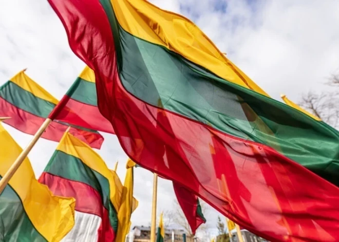 Литва намерена искать региональное решение по визам для россиян, если выдачу не запретит ЕС