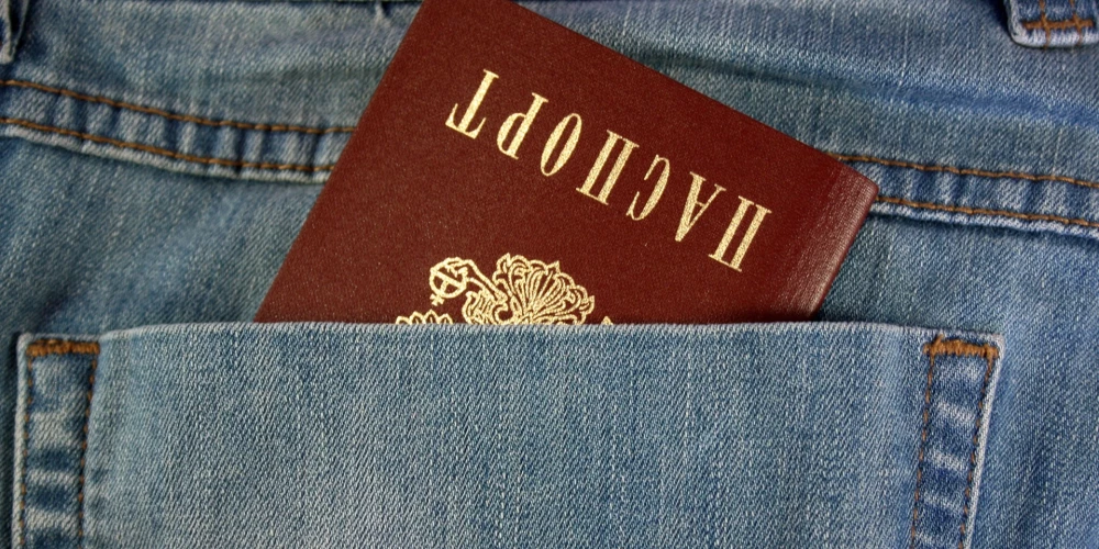 Krievijā rosina atņemt pilsonību tiem, kas Rietumu vīzu dēļ nosoda karu