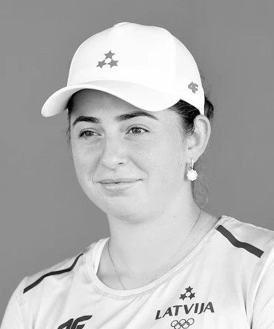 Aļona Ostapenko.