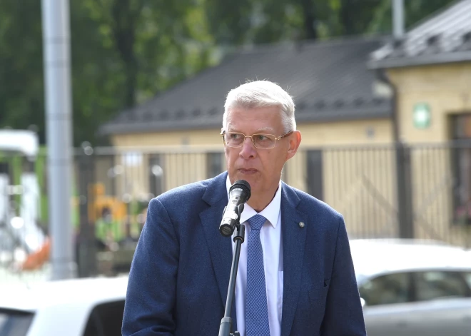 Затлерс: "На нас не нападут в ближайшее время. Но нам надо понять, что риски есть"