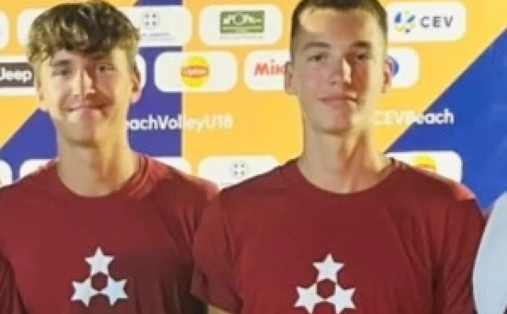 Fokerots/Auziņš får tilgang til semifinalen i European U-18 Beach Championship