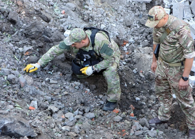 Ukraina: Krievijas dzīvā spēka zaudējumi sasniedz 49 500 karavīru