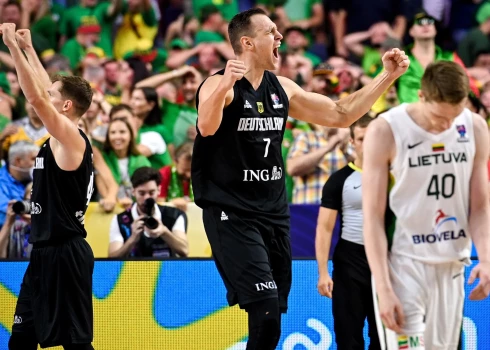 Vācijas basketbolisti divu pagarinājumu trillerī sagādā Lietuvai trešo zaudējumu Eiropas čempionātā