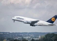 Самолет компании Lufthansa 