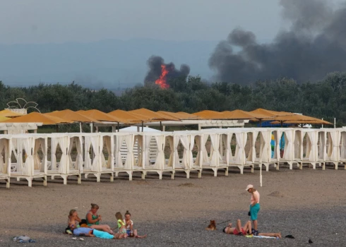 Krimā 9.augustā vairāki sprādzieni notika Novofedorivkā Krievijas kara aviācijas bāzē "Saki".