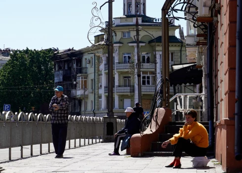 Iedzīvotāji krievu izpostītajā Mariupolē