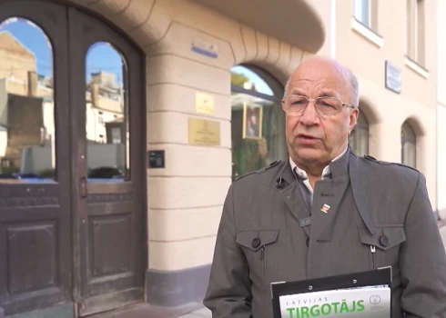 Latvijas Tirgotāju asociācijas valdes priekšsēdētājs Henriks Danusēvičs.
